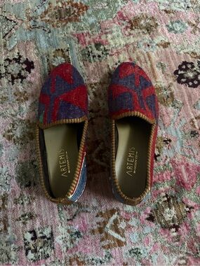 Artemis Design Co. Handwoven Kilim Slip-On Flats - Women’s sz 39 (us 9)